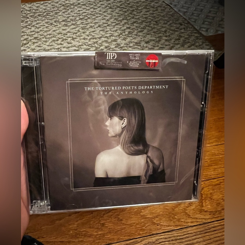 Taylor Swift Anthology CD - Black and White Cover
